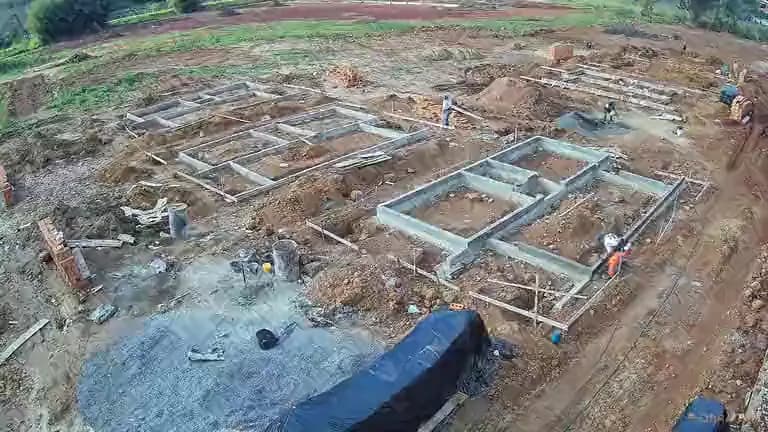 Timelapse de tres meses de obra en viviendas unifamiliares